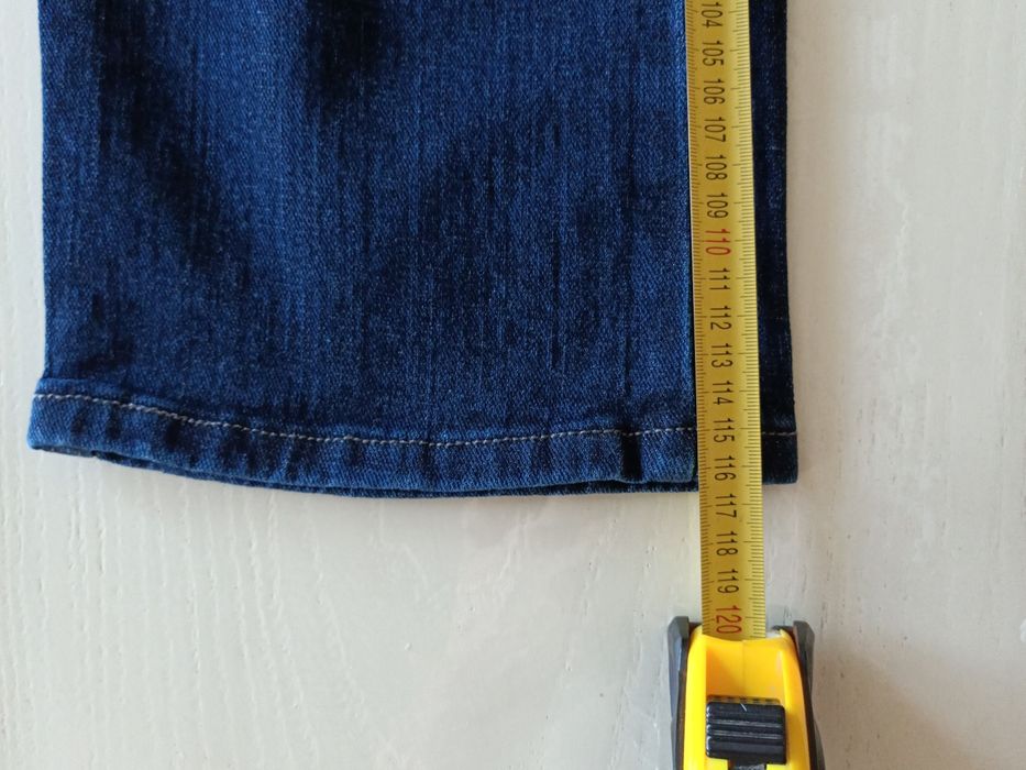 Продам джинсы Lee