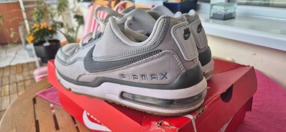 NIKE AIR MAX LTD 3 TXT 43ти номер