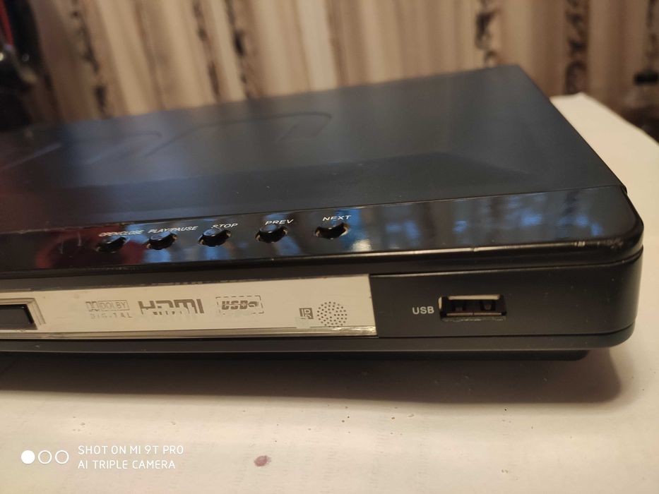 ONN hdmi DVD Player SW2411A-DIVX