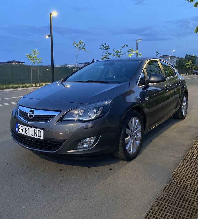 Opel Astra J (2011) 1.7 cdti 110 CP