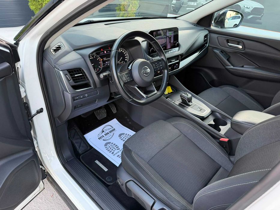 Nissan Qashqai 1.3 Hybrid/ TVA deductibil/ Faruri auto/ 158 Cp/ Rate/ Garantie