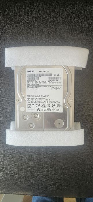 HGST 4TB Enterprise – stare PERFECTĂ, 68.000 ore, 100