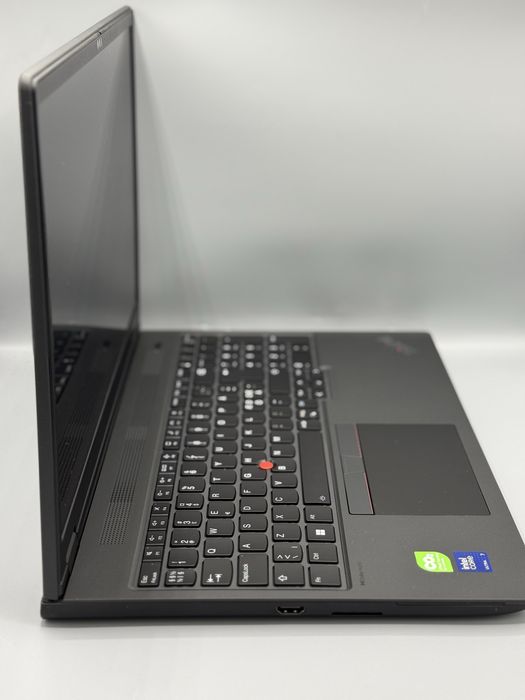 Lenovo ThinkPad P16v Gen 2 | Ultra 7 | 1 TB SSD | 32 GB RAM | Nvidia