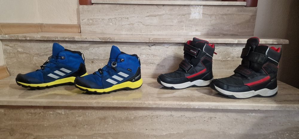 Детски обувки.Водоустойчиви.