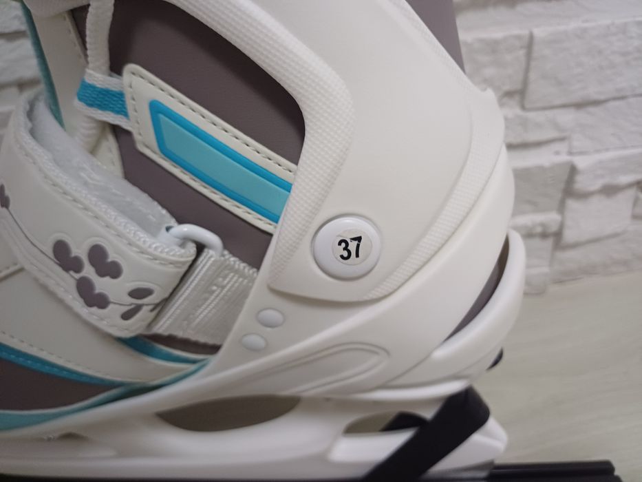 Patine gheata oxelo marimea 37!