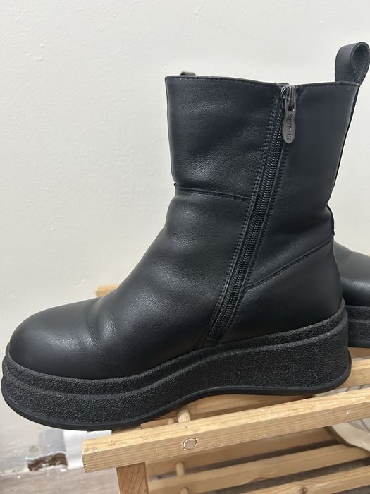 Продам зимние сапоги