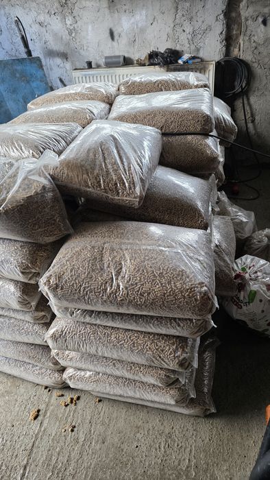 Vând pereți 63 de sacii