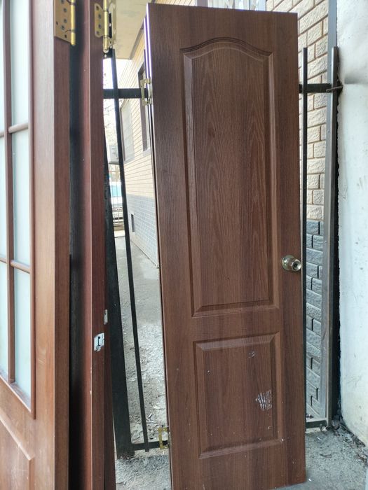 Продам двери  межкомнатные