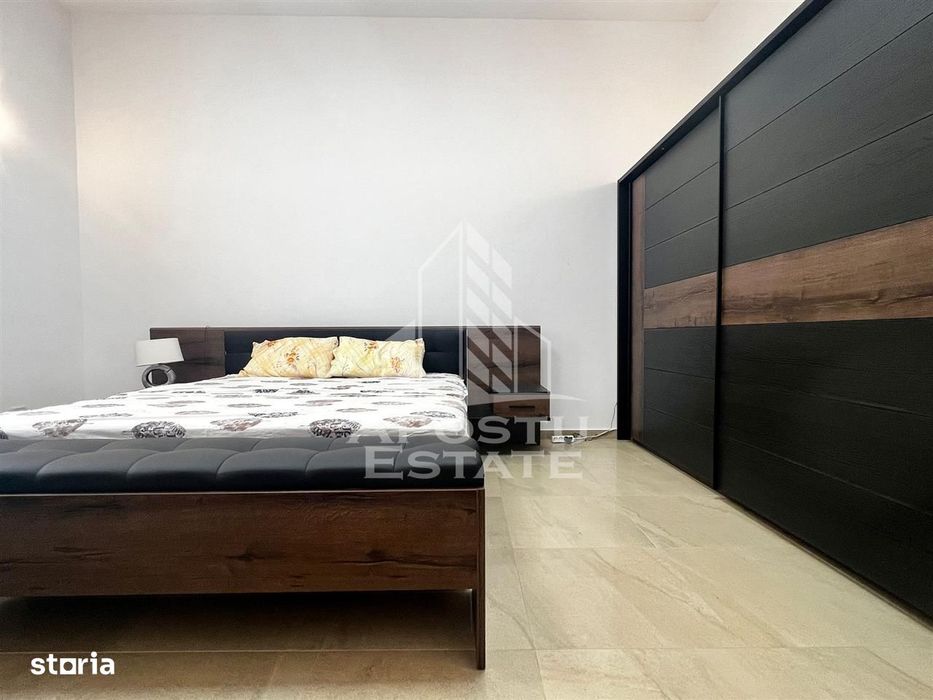 Apartament cu 4 camere 180mp loc de parcare zona centrala — fotografia 3
