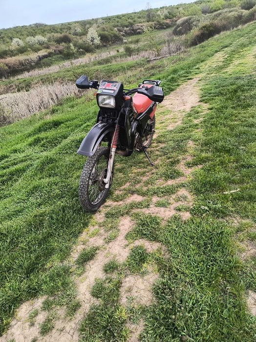 Vând Cross Gilera 125