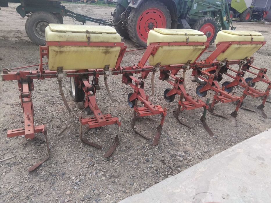 Prasitoare 7 randuri cu fertilizare