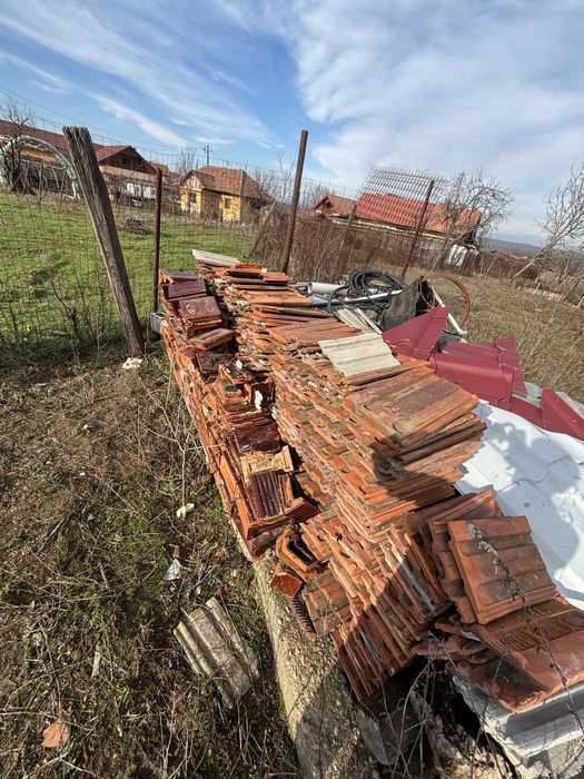 Tigla rosie marca LEU