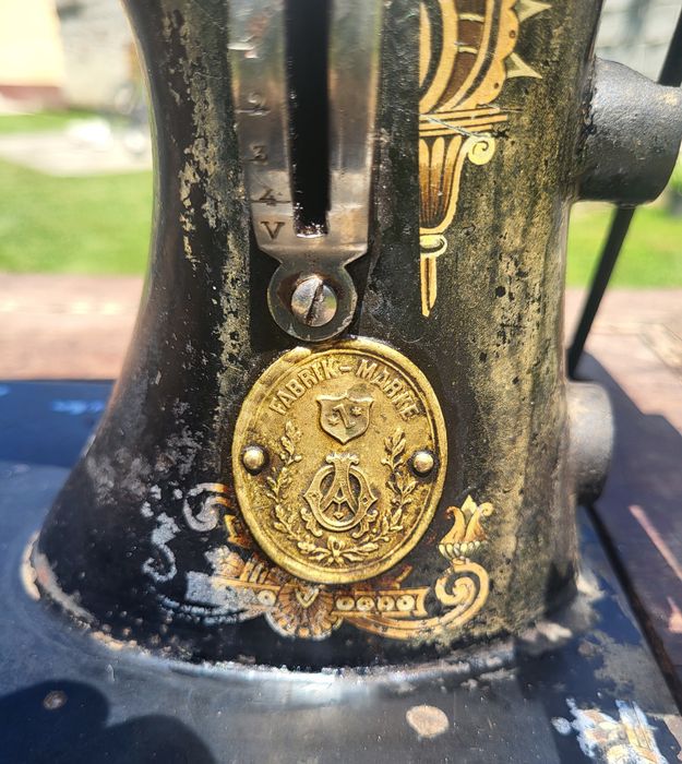 Mașină de cusut Singer serie 1847457,anul 1875
