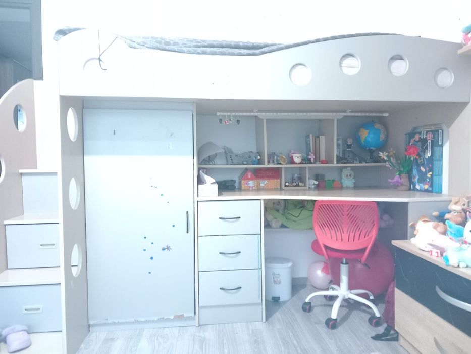 De vanzare pat si dulap