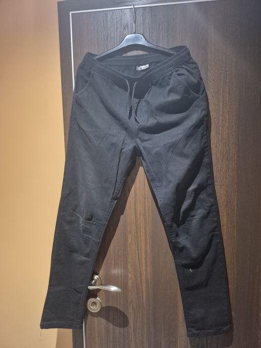 За спорт подарявам. Дрехи за ръст 165 -170 cм.