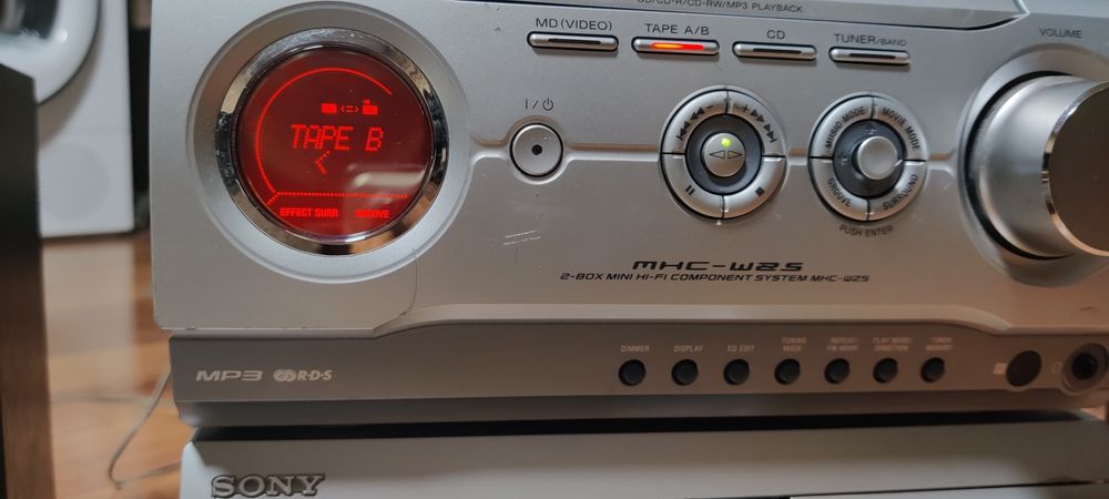 Combina muzicala Sony