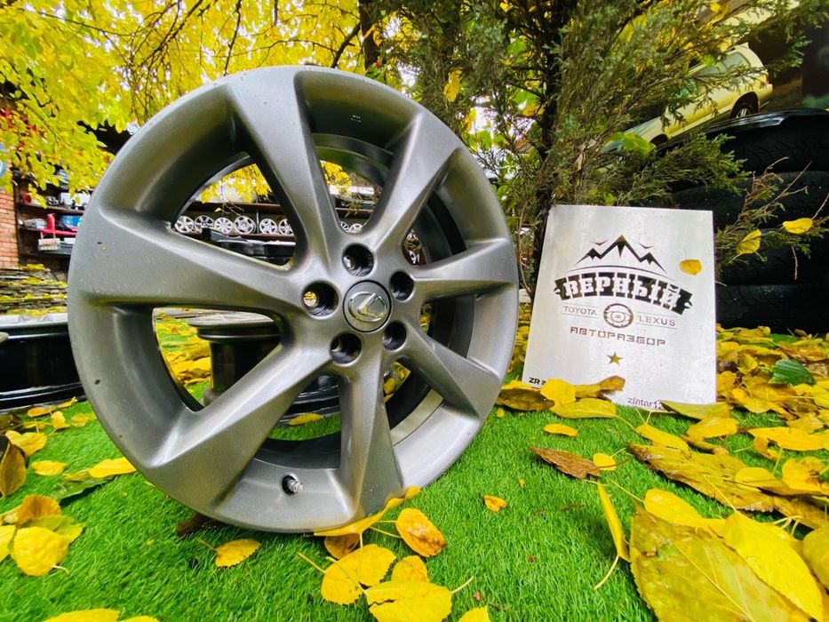 Диски  R19 ORIGINAL тойота//лексус