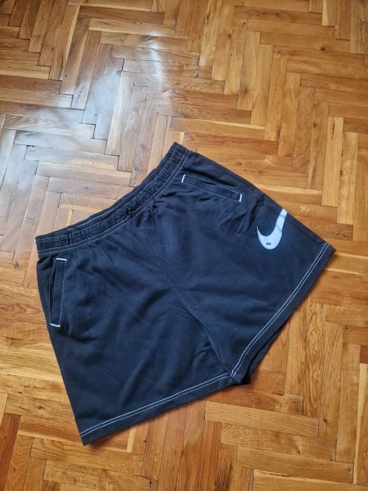 Страхотни мъжки къси панталони NIKE размер XL