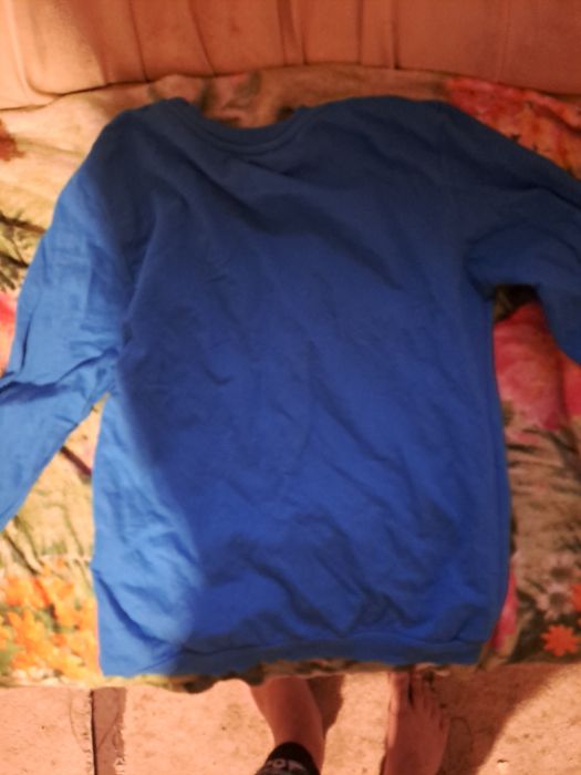 Tricoul cu imprimeu tiktok albastru