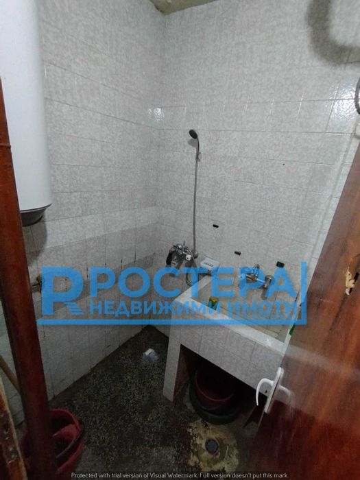 Продава се Двустаен апартамент в Търговище, Запад 2 - 63 кв.м за 1174 €/кв.м - Снимка #10