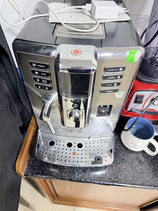 Coffe apparat sotiladi