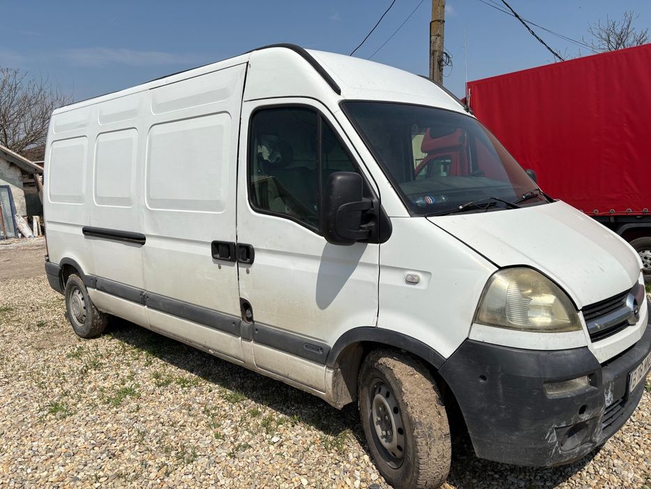 Vând Opel Movano