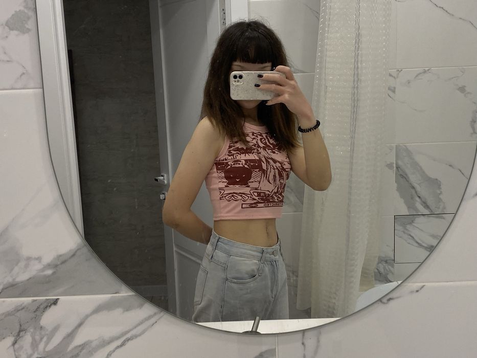 Розовый топ