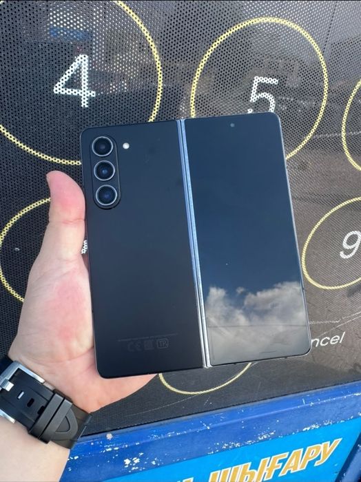 Samsung Z Fold 5 12/512gb
