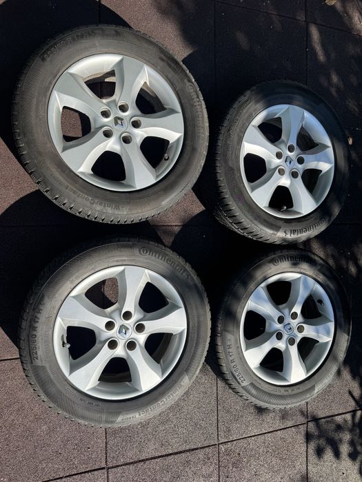 Jante Renault cu cauciuri de iarna in stare buna!