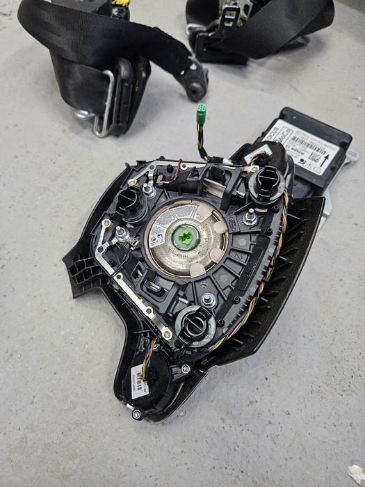 Plansa de Bord Ford Focus Mk3 (2010-2018)