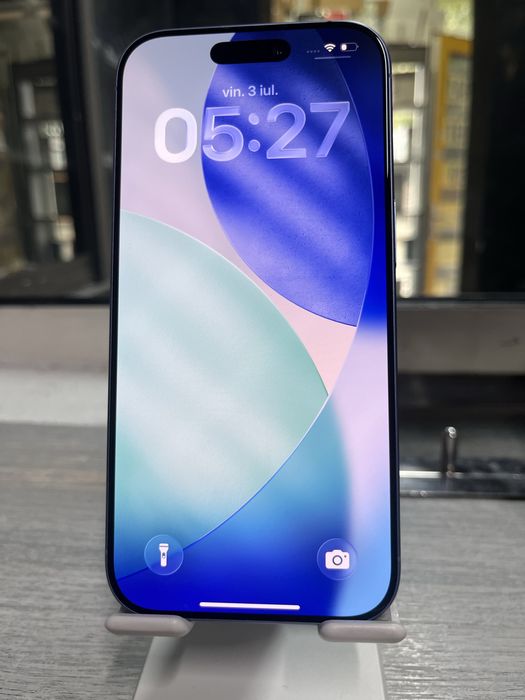 Telefon Iphone 17 -256 Gb . Ca nou