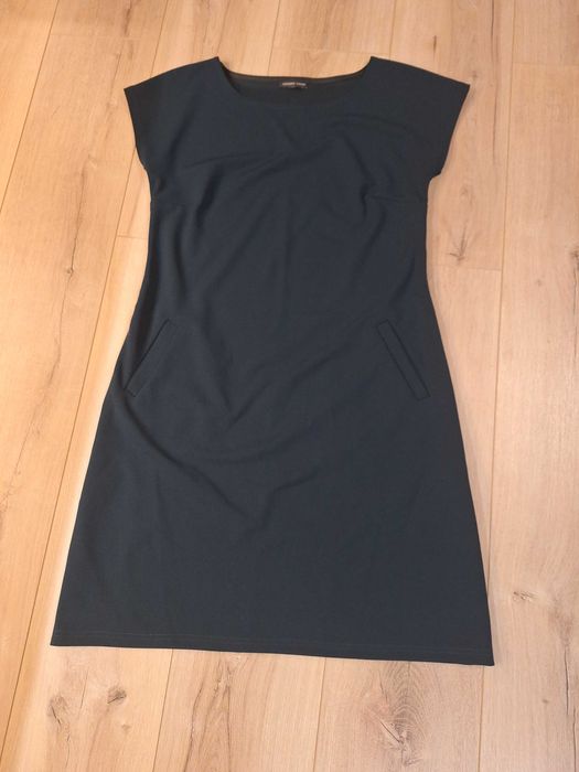 Рокли,комплект на Pause,поли ,ризи, туники