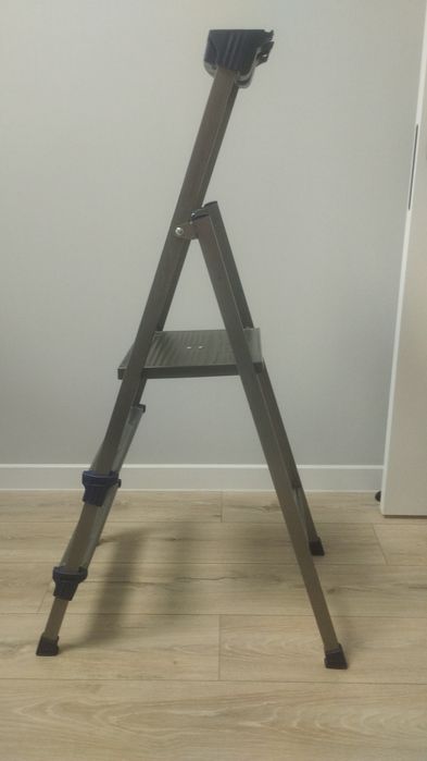 Продам стремянку