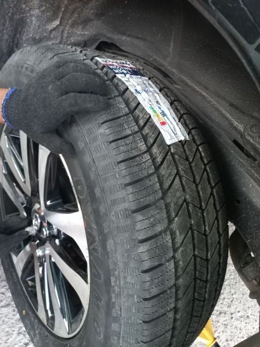 Продам своя Tayota