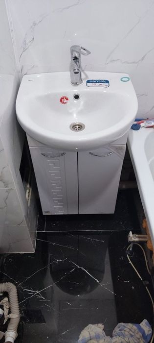 Кафельщик, укладка плитки