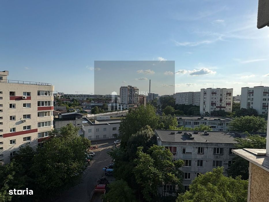 Apartament 3 camere decomandat -10 minute de metrou Aparatorii Patriei