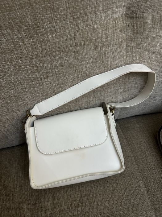 Продам сумки коричневые, белые