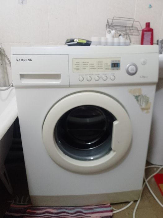Стиральная машинка  автомат