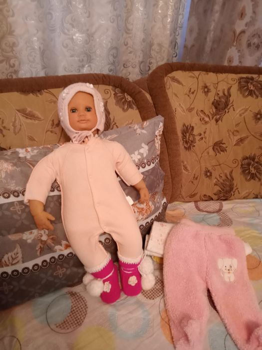 Продам куклу рассказывает сказки