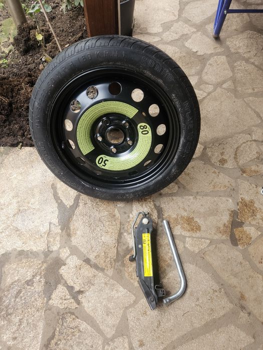 Резервна гума патерица за Vw Golf 7 Vw golf 6 125/70/16