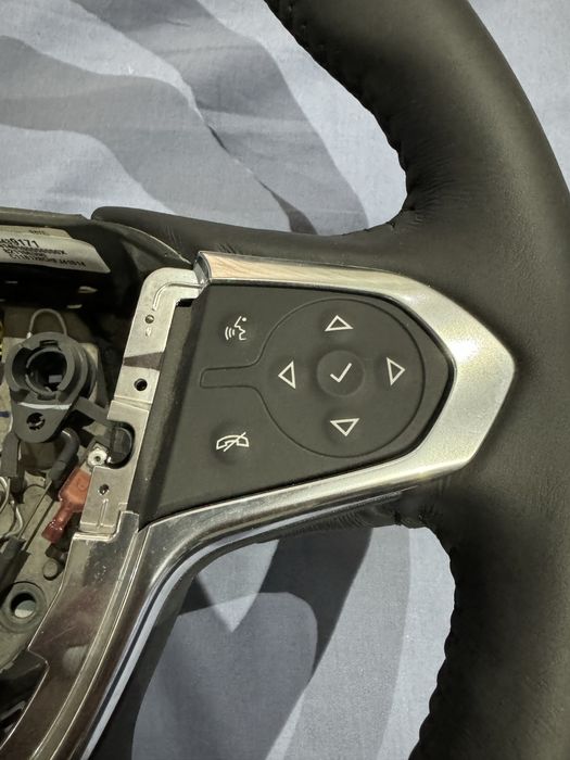 Рул для Chevrolet Traverse 18-2023 без aer bag
