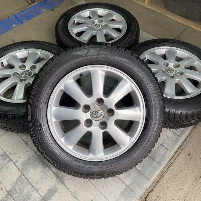 Продам диски на Тойота