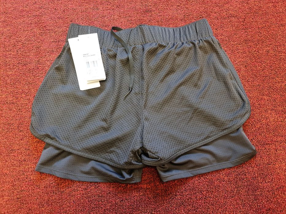 Pantaloni scurti Adidas