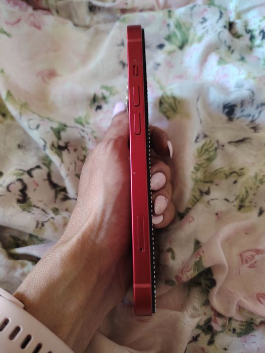 Iphone 13 в отлично състояние