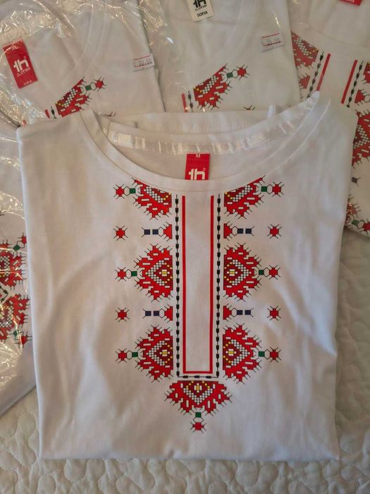 Ново! Тениски с принт.Народни мотиви. 15 лв.