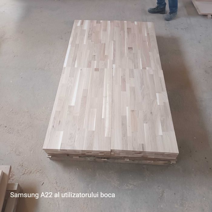 Trepte / Panouri  din lemn masiv stejar, grosime 18-22 mm