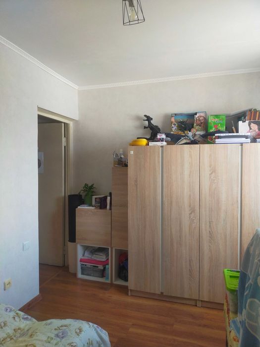 Продам 4-х ком квартиру