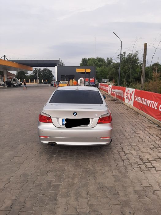 Vând bmw e60 LCI,an 2007 facelift.
