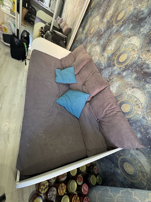 Кровать с бортиками