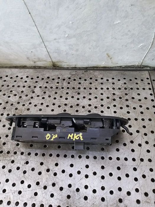 Bloc butoane geamuri oglinzi ford mondeo mk4 7s7t14a132ab